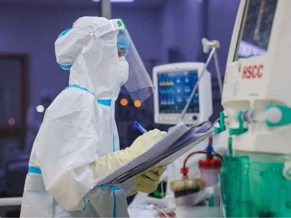 Thêm 348 bệnh nhân tử vong, Việt Nam có hơn 9.000 người thiệt mạng vì COVID-19