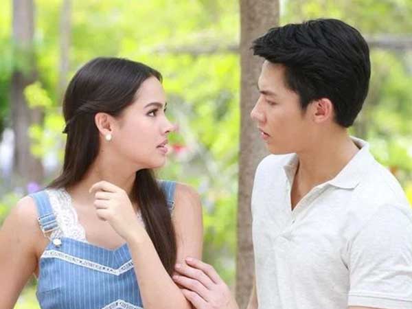Bị bạn trai 'đá bay' khi anh ta lên chức, nhưng 6 tháng sau 'vị thế' đã được rạch ròi sau 1 cuộc điện thoại cầu cứu