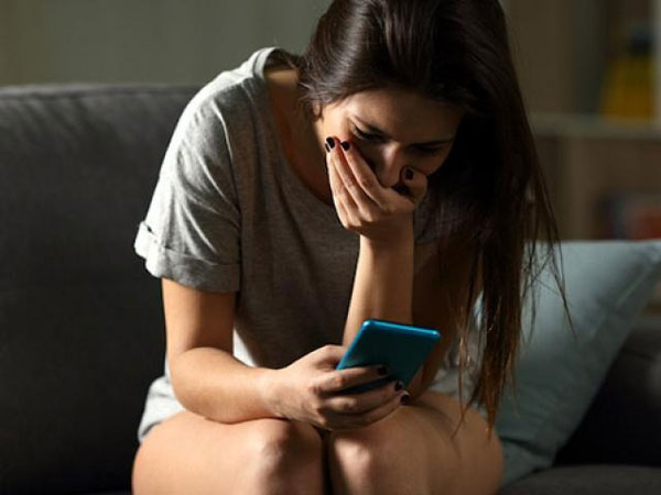 Phát hiện chồng lén lút cầm 30 triệu cho người yêu cũ, vợ vội vàng nhắn tin chất vấn nhưng lại nhận về đáp án khó tin
