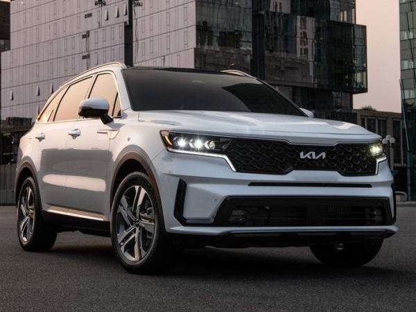 Kia ra mắt Sorento 2022 phiên bản siêu tiết kiệm xăng