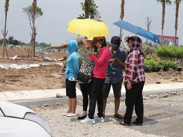 Những nhà đầu tư 'đi ngang' cơn sốt đất và hốt tiền tỉ, cách họ kiếm tiền như thế nào?