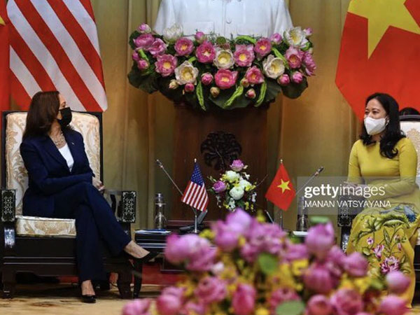 Phó tổng thống Mỹ Kamala Harris có cuộc gặp xã giao với Phó chủ tịch nước Võ Thị Ánh Xuân