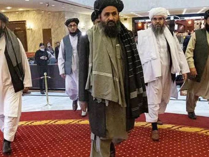 Vì sao giám đốc CIA đột ngột đến Afghanistan, bí mật gặp thủ lĩnh Taliban?