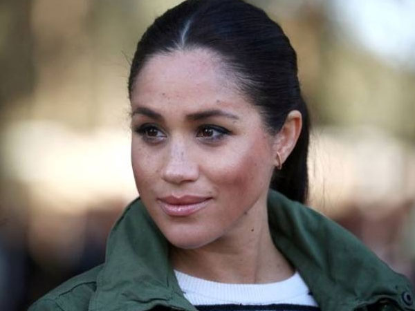 Tác giả Finding Freedom: 'Hoàng gia mừng vì Meghan không dự tang Hoàng thân'