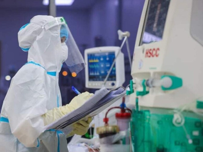 318 bệnh nhân COVID-19 tại 14 tỉnh, thành tử vong, hiện còn 5.184 ca nặng