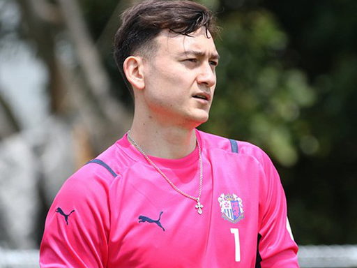NÓNG: HLV Cerezo Osaka bị sa thải sau thành tích bết bát, cơ hội lớn đến với Đặng Văn Lâm?