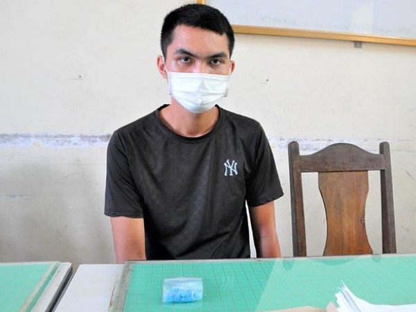 Thấy Công an vội nuốt hàng chục viên ma tuý tổng hợp hòng thoát tội
