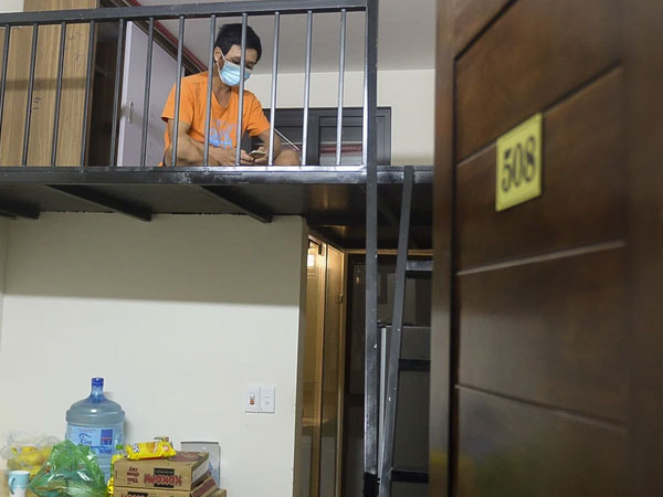 Lao động nghèo tại thủ đô 'choáng ngợp" vì được ở miễn phí căn hộ như "khách sạn", được phát đồ ăn