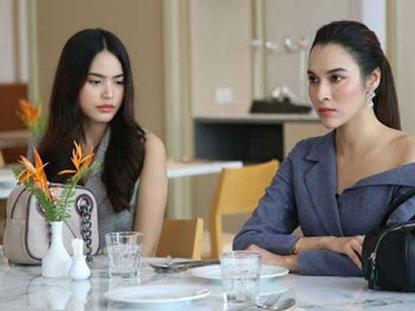Tháng nào chồng cũng đưa thêm 10 triệu, biết nguồn gốc số tiền tôi xấu hổ vô cùng