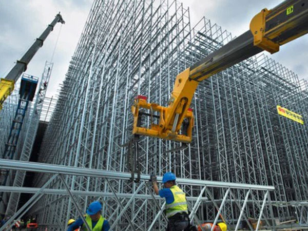 HoREA: Các doanh nghiệp bất động sản phải 'vay nóng' để trả lãi ngân hàng, kiến nghị cho cơ cấu nợ tại dự thảo Thông tư 03