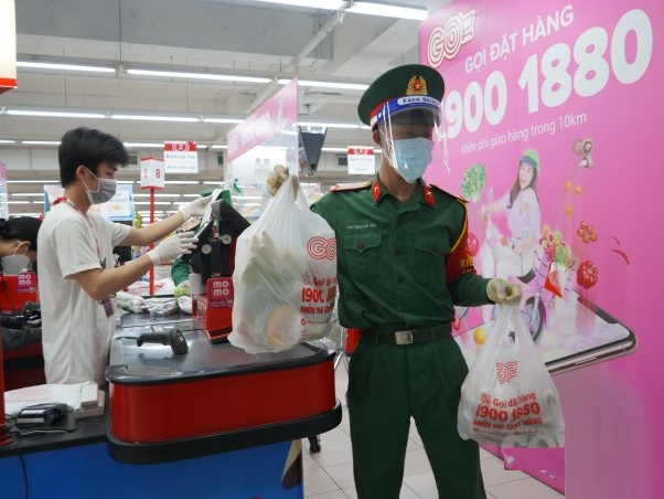 Một phường ở TP.HCM bị 'bom' 100 đơn hàng đi chợ hộ
