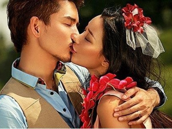 Vợ không muốn sinh con vì phải giữ dáng để... chiều tình trẻ