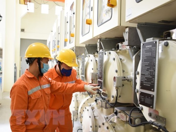 Chính phủ thống nhất phương án giảm giá điện, giảm tiền điện đợt 5