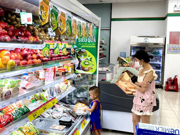 Giá thực phẩm tăng cao trong thời gian giãn cách xã hội ở nhiều địa phương