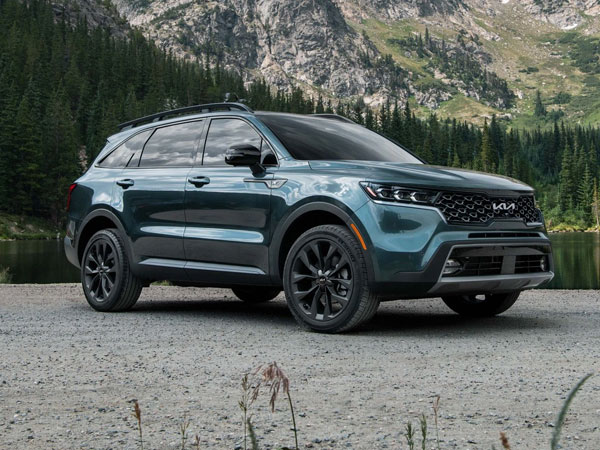 Ra mắt Kia Sorento 2022: Thêm thực dụng, tăng giá bán, muốn giành khách của Hyundai Santa Fe