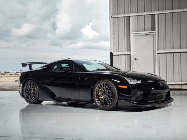 LFA Nurburgring Edition được đấu giá lên tới 36 tỷ đồng
