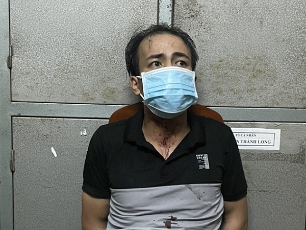 Lời khai gã thợ cơ khí sát hại người yêu 19 tuổi trong cơn ghen tuông: Ôm nạn nhân từ phía sau rồi dùng dao cứa cổ