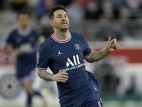 Messi 'nhạt màu' ngày ra mắt, sao trẻ sắp chia tay bùng nổ đem về chiến thắng cho PSG