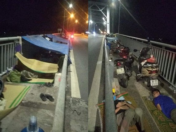 Mắc kẹt tại cửa ngõ vào Thái Bình, người dân căng lều bạt, vạ vật trên cầu Triều Dương