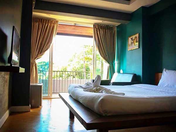 Vay 700 triệu, trả lãi 1 triệu/ngày, chủ khách sạn kiệt sức, bán nhà trả nợ