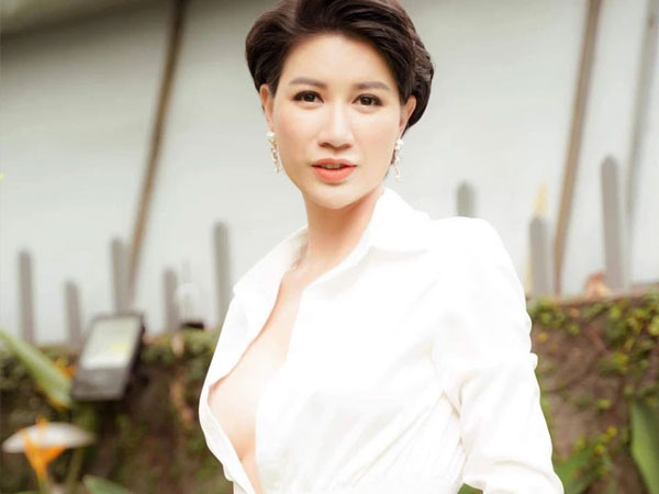 Trang Trần: 'Ai cũng có quyền đòi công khai nhưng cũng phải có mục đích rõ ràng, chứ không phải mẹ thiên hạ lên la làng là buộc ai cũng phải làm theo'