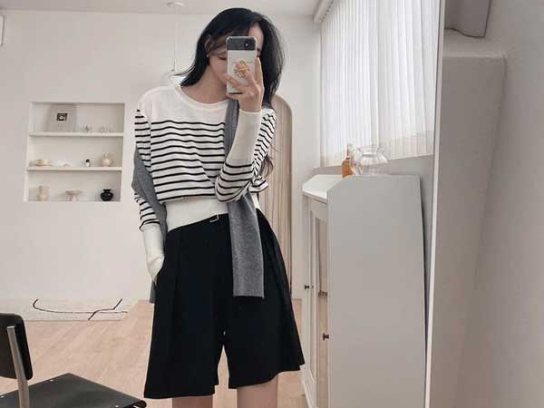 Gái Hàn có tới 4 công thức mặc đẹp với bermuda shorts, chị em áp dụng ngay cho dịp giao mùa sắp tới là chuẩn khỏi bàn