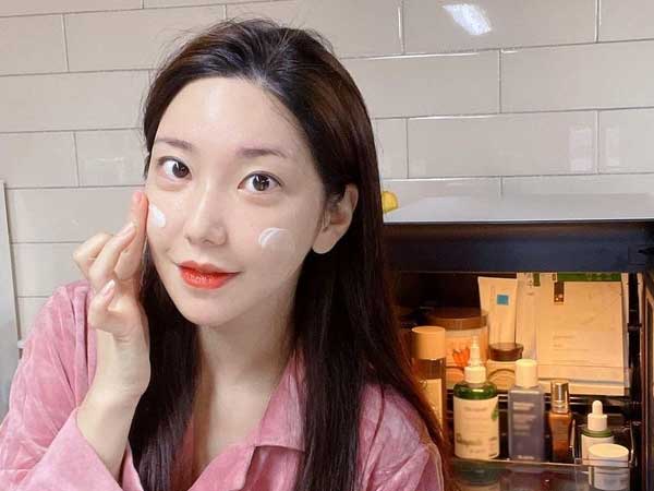 Nàng BTV rút ra 4 bài học sau khi skincare kiểu Hàn: Thay da đẹp căng mướt chỉ sau vài ngày