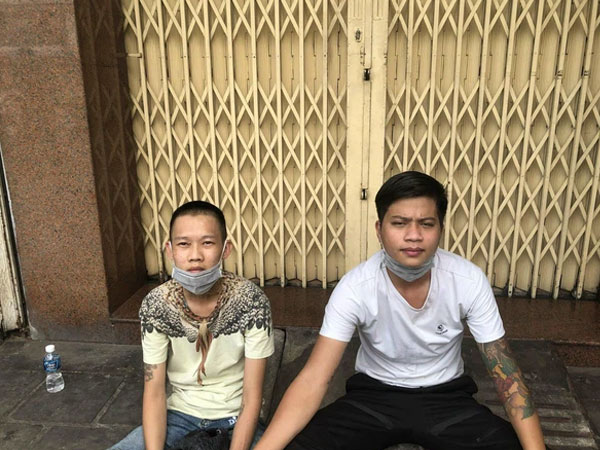 TP.HCM: 2 thanh niên vận chuyển ma túy bằng ô tô qua chốt kiểm soát, phát hiện 1 đối tượng mắc COVID-19