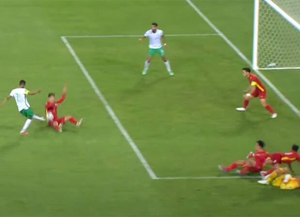 Cựu cầu thủ Như Thuần: ‘Trọng tài phạt penalty Việt Nam là chính xác’