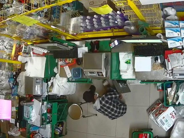 Lời khai của ‘thủ lĩnh’ băng trộm vét sạch tiền của cửa hàng Bách Hóa Xanh
