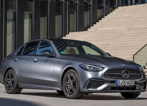 Mercedes-Benz C 300 AMG 2022 sắp về Việt Nam: Giá dự kiến 2,3 tỷ đồng, nhập châu Âu, nhiều trang bị mới đấu BMW 330i M Sport