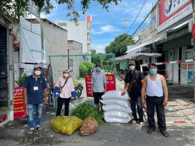 Bị yêu cầu minh bạch tiền từ thiện, Phương Thanh đáp thẳng: 'Khỏi gài bẫy, tôi sao kê luôn cái sinh mạng'