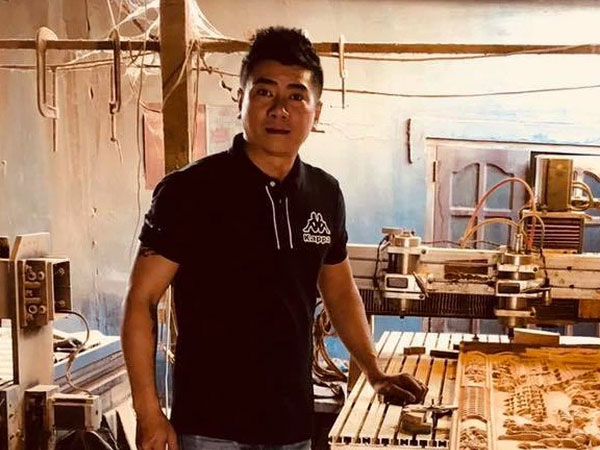 Mẹ ruột nhận tiền hỗ trợ của Đàm Vĩnh Hưng nhưng Trương Đan Huy lại gây sốc với thái độ khó tin