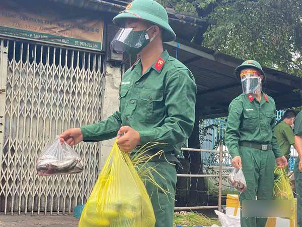 Thủ tướng đề nghị Bộ trưởng Công an xử nghiêm hành vi hủy đơn hàng đi chợ hộ