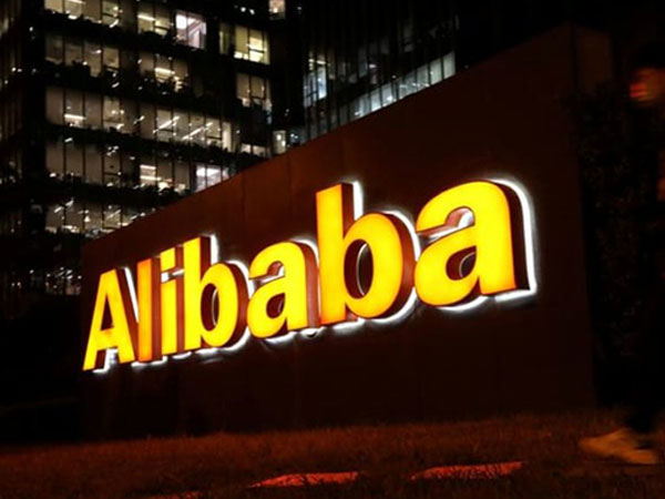 Cựu quản lý Alibaba thoát tội tấn công tình dục nhân viên