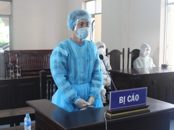 Lãnh án tù vì mạo danh để tiếp cận người Trung Quốc đang cách ly