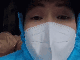 NS Việt Hương gặp sự cố: Bị trộm bẻ khoá lấy cắp giấy tờ trên xe chở đồ từ thiện, livestream khẩn thiết kêu gọi trả lại!