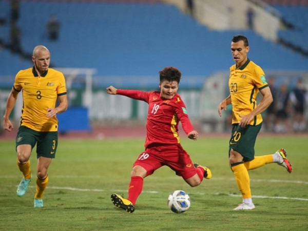 Việt Nam 0-1 Australia: VAR khước từ quả penalty, Việt Nam thi đấu quả cảm trước ông lớn Australia