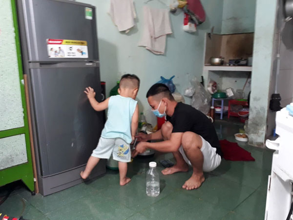 Vì sao một số hộ dân ở Đà Nẵng từ chối nhận mì tôm, muốn nhận tiền hỗ trợ?