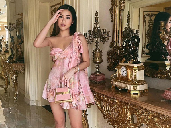 Rich kid Tiên Nguyễn ở nhà giãn cách nhưng vẫn có ảnh 'chanh sả' như chuẩn bị đi dự tiệc, tất cả là ở khả năng này