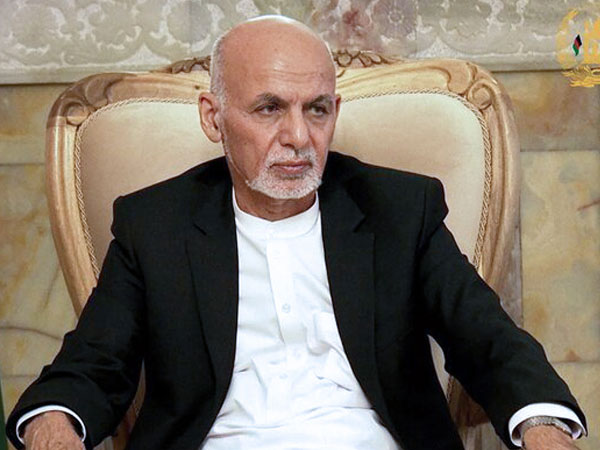 Cựu Tổng thống Afghanistan xin lỗi vì đã chạy trốn khỏi Kabul