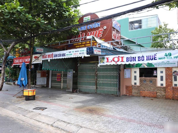 Quán ăn ở vùng xanh vẫn đóng cửa dù được phép hoạt động trở lại: 'Không có khách thì bán cho ai?'