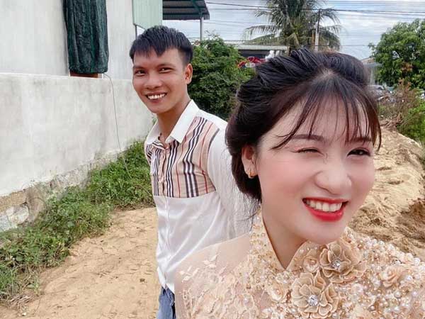 Lộc Fuho đăng clip giữa đêm, lên tiếng về tin đồn ly hôn: 'Thầy không bao giờ để cho con không có mẹ hay không có cha'