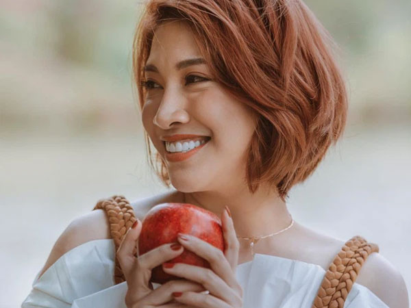 Ngoài Công Vinh, Pha Lê từng vướng ồn ào tình ái với 1 cầu thủ nổi tiếng nhưng bị 'dội thẳng gáo nước lạnh'