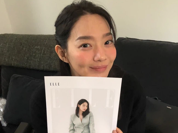 Shin Min Ah được mệnh danh là 'mỹ nhân không tuổi' nhờ cách rửa mặt đặc biệt với gạc