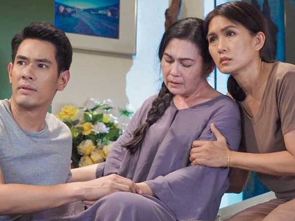 Sinh con được nửa tháng, rửa bát qua găng tay, vợ tôi vẫn ngúng nguẩy bỏ hai chục triệu mua món đồ 'dằn mặt mẹ chồng'