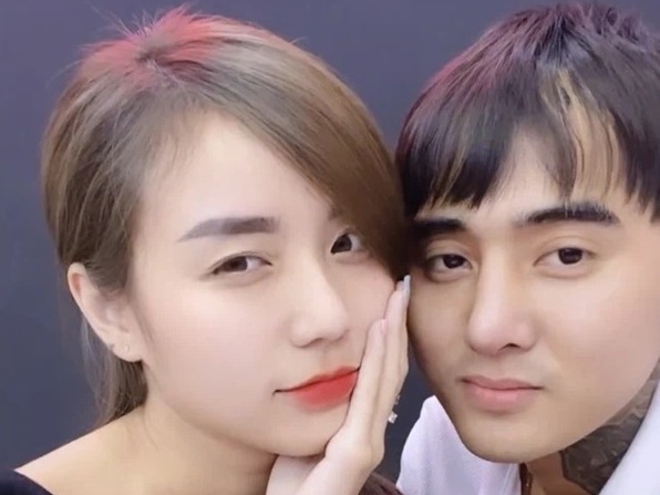 Vợ cũ Hoài Lâm và Đạt G cùng có động thái 'phũ phàng' với đối phương làm rộ tin đồn chia tay