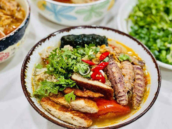 Người mắc Covid-19 nên ăn những thực phẩm nào?
