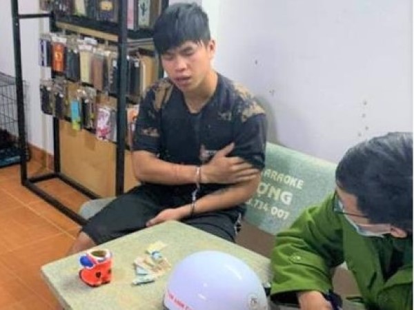 Vụ ép chủ nợ quan hệ, trả tài sản: Gia đình khá giả
