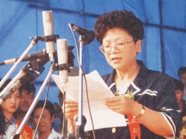Quan bà tham lam, dâm đãng bậc nhất TQ, biển thủ 893 tỷ, tình nhân vài trăm người